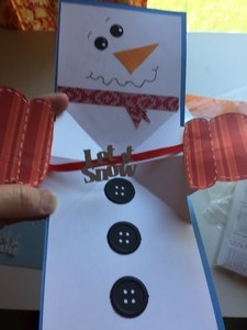 snowman-pop-n-twist-panel-inside1